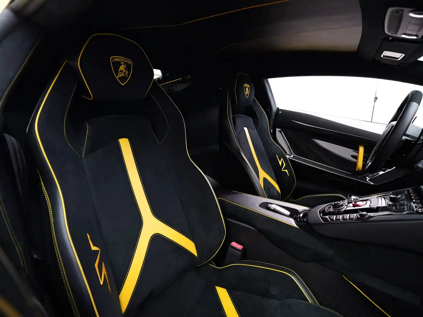 Lamborghini Aventador 2015 LP 750-4 Superveloce фото 22