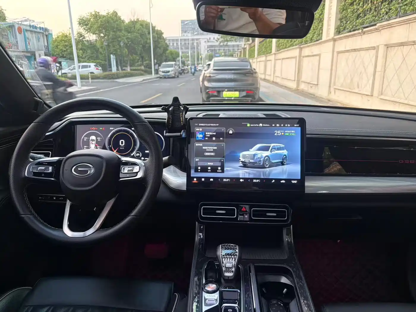 GAC Trumpchi Trumpchi GS8 2022 Pilot Series 2.0TGDI 2WD Luxury Smart Connect Edition (7-Seater) фото 10