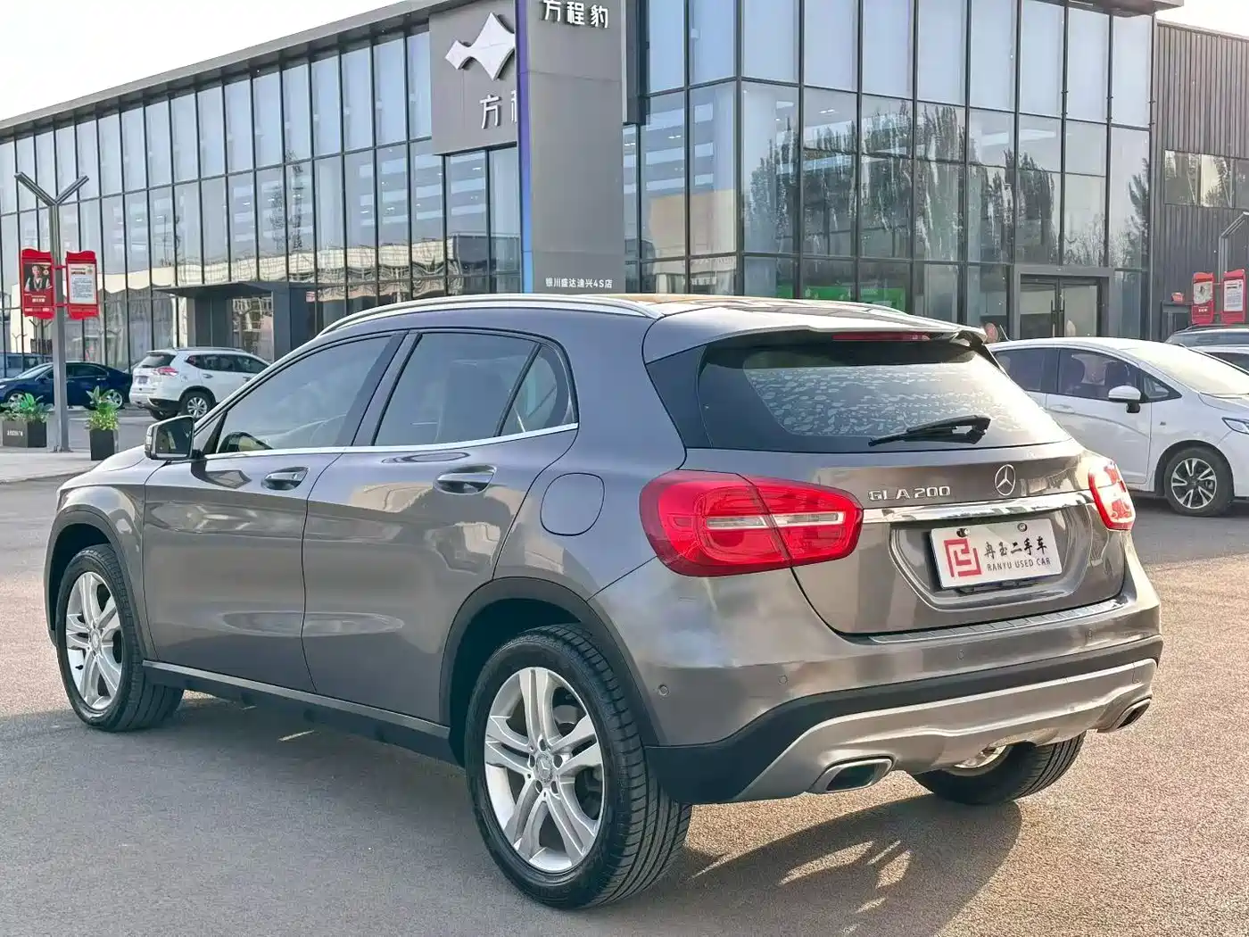 Mercedes-Benz GLA (Import) 2015 GLA 200 фото 7