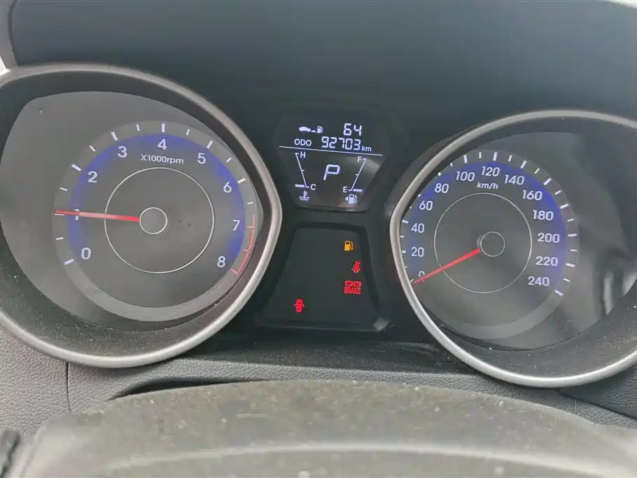 Hyundai Langdong 2015 1.6L Auto Trend фото 14