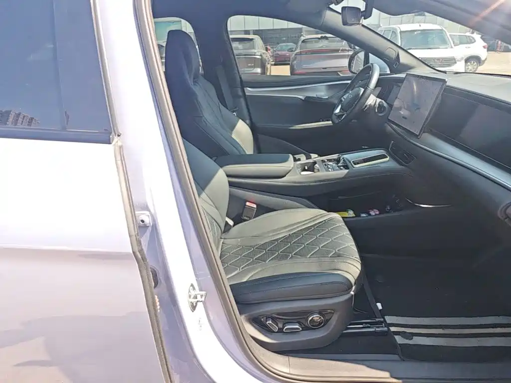 BYD Sealion 07 EV 2024 2024 550 4WD Intelligent Navigation Edition