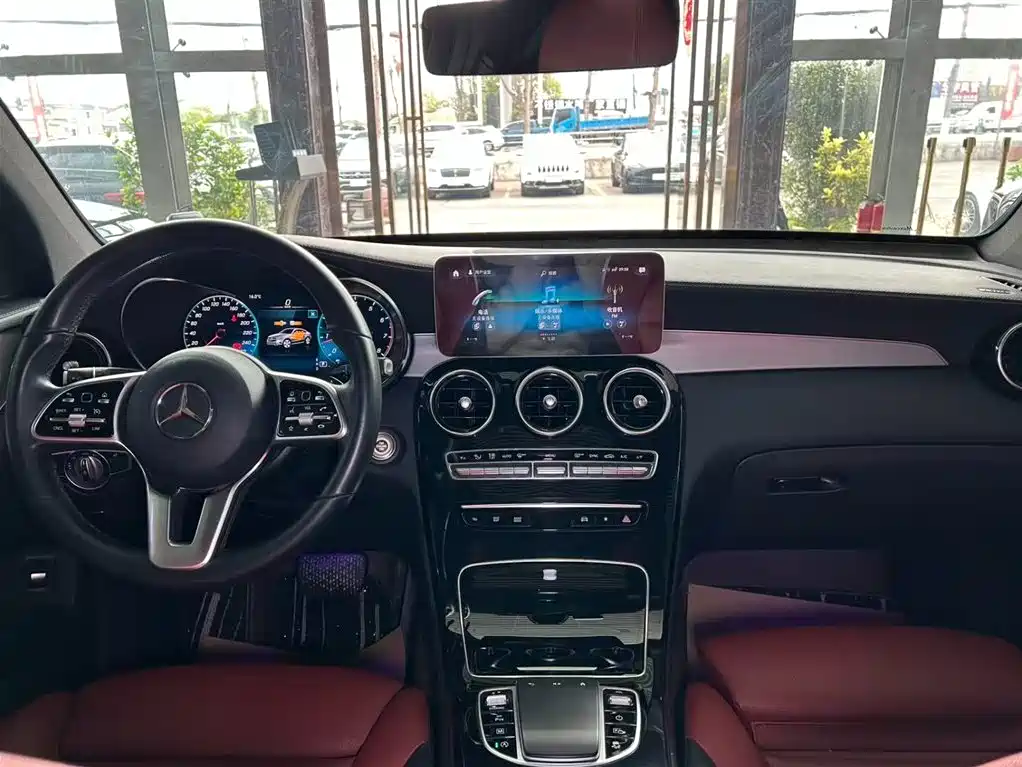 MERCEDES-BENZ GLC COUPE