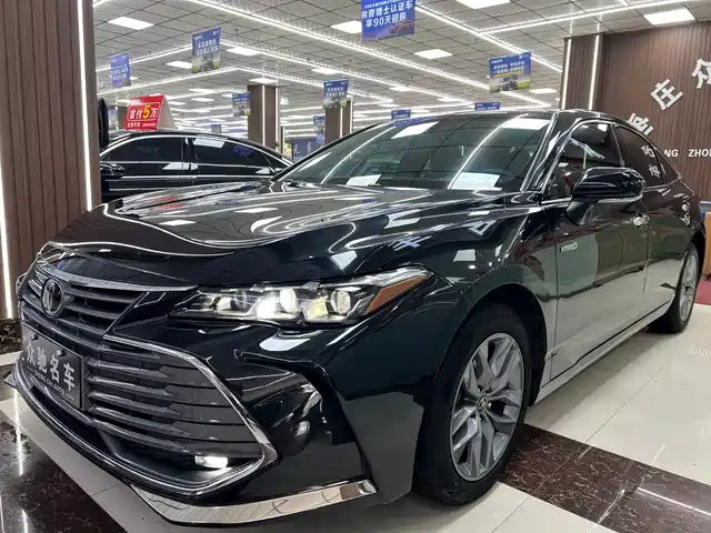Toyota Avalon 2022