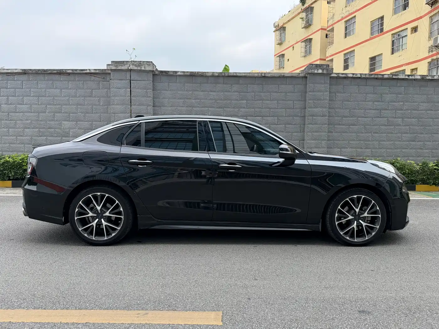 Lynk & Co 03 2018 1.5TD DCT Power Pro Version China V фото 11