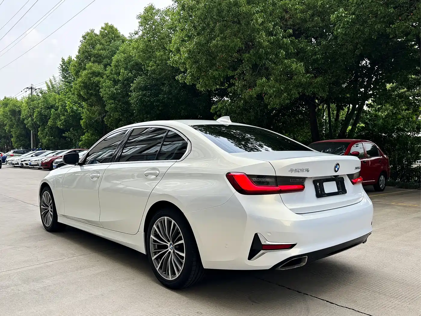 BMW 3 Series 2020 325Li Launch Edition фото 13