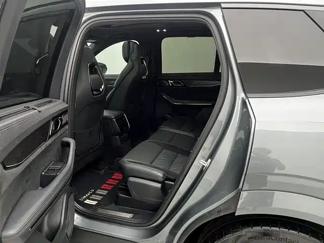 Lynk & Co 09 2022 2021 2.0T Halo 7-seater