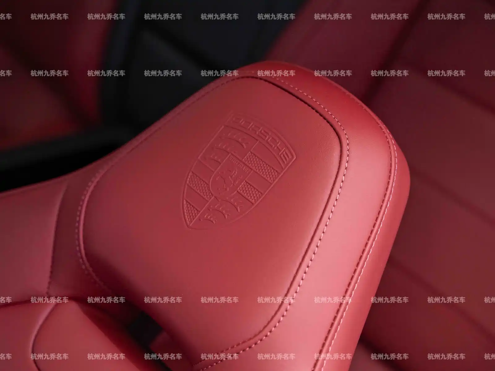 Photo 28 - Porsche Panamera