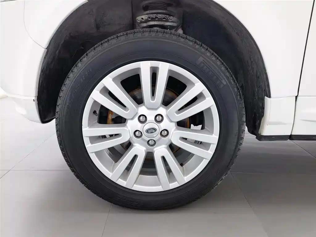 Land Rover Freelander 2 2012 2.0T Si4 SE Petrol фото 12
