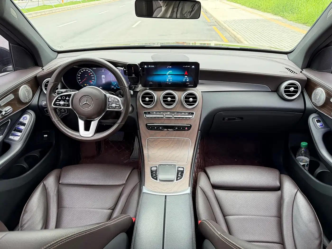 Mercedes-Benz GLC 2022 Model GLC 300 L 4MATIC Dynamic Edition фото 9