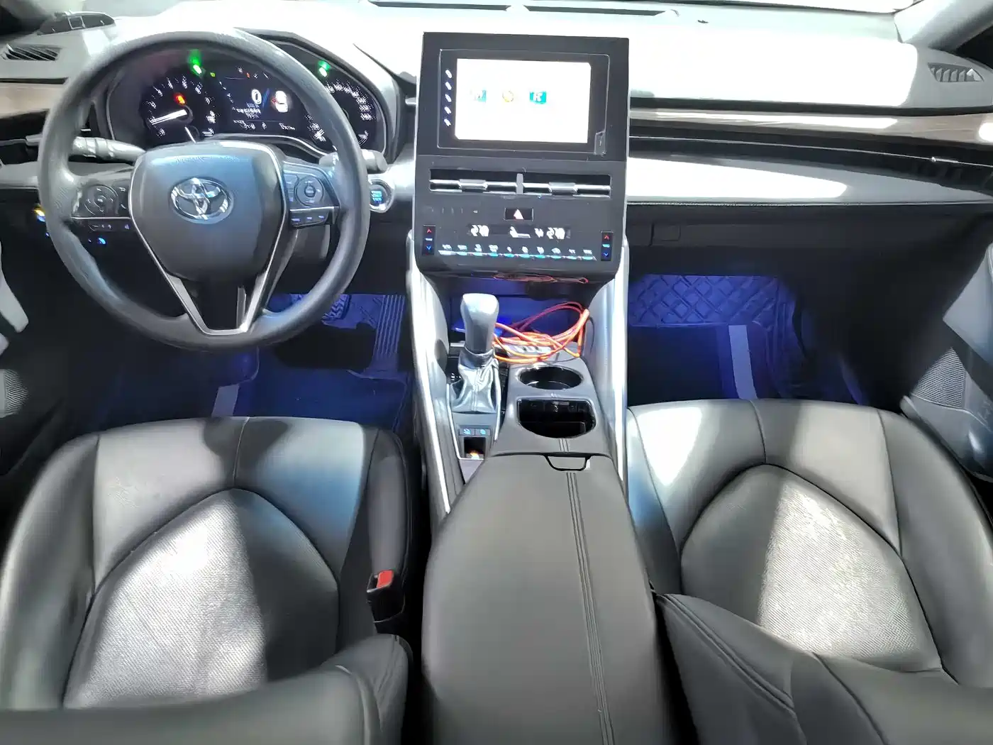 Toyota Avalon 2022 2.0L Progressive Edition фото 8