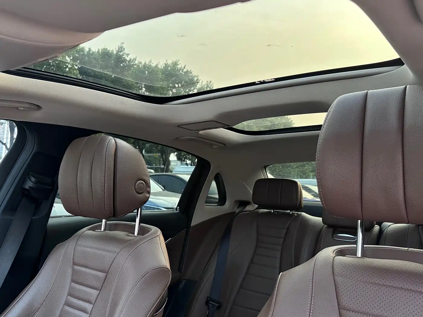 Mercedes-Benz E-Class 2016 E 300 L Sport Fashion Type фото 18
