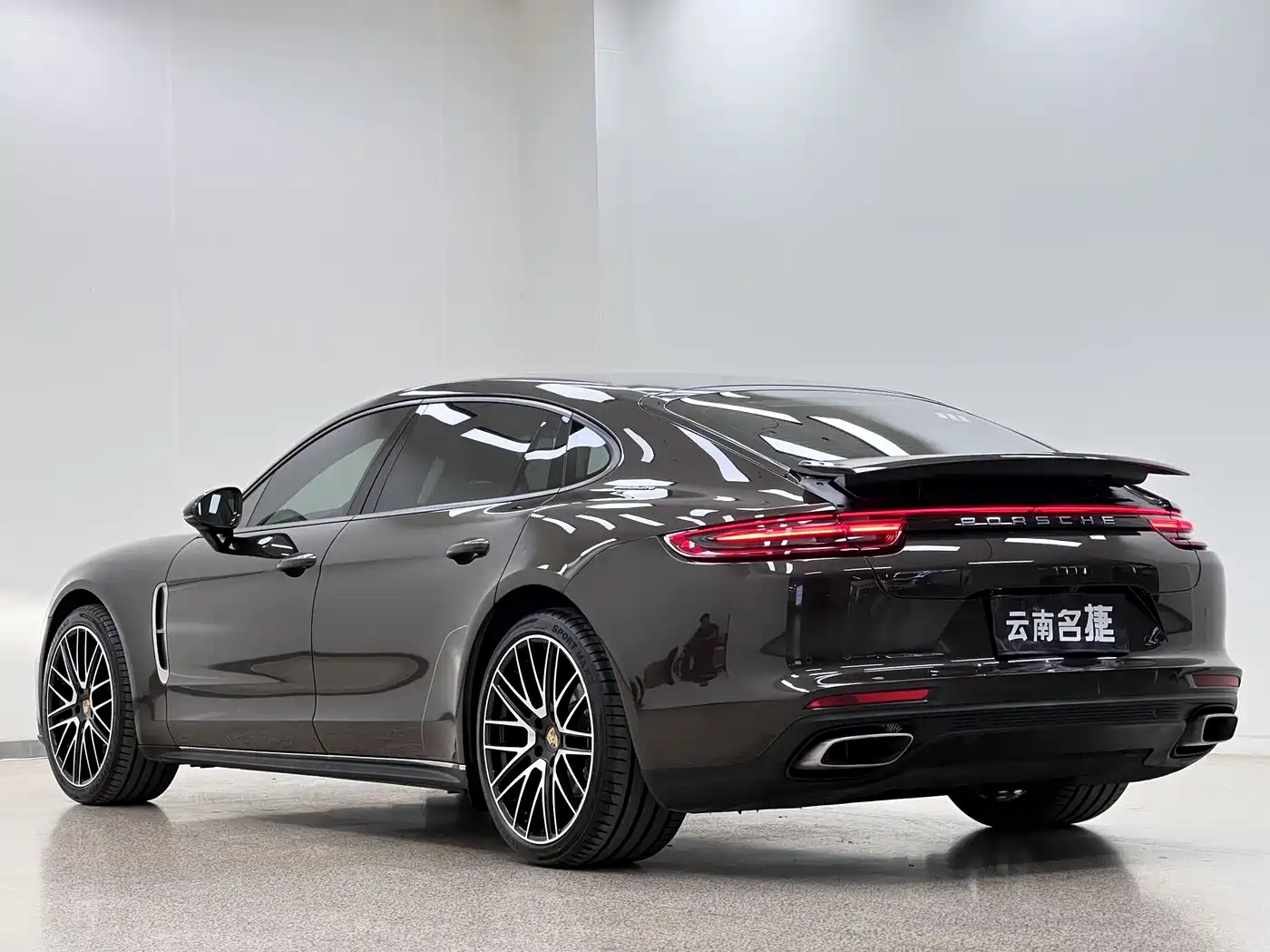 Porsche Panamera 2019 Panamera Executive Long Wheelbase 2.9T фото 5