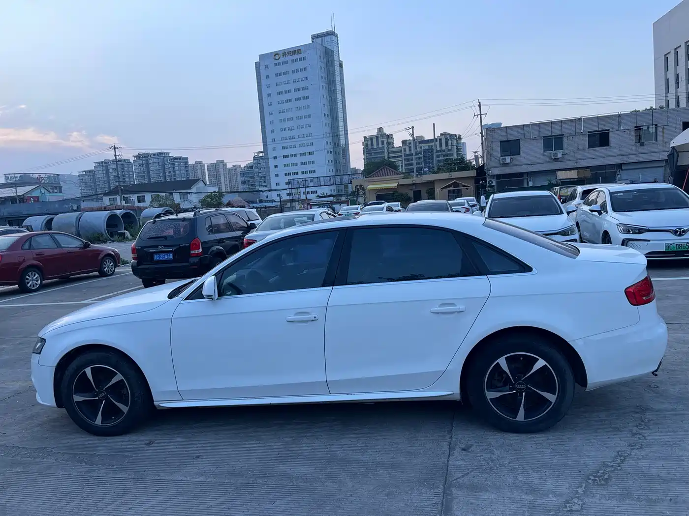 Audi A4L 2011 2011 2.0 TFSI Comfort