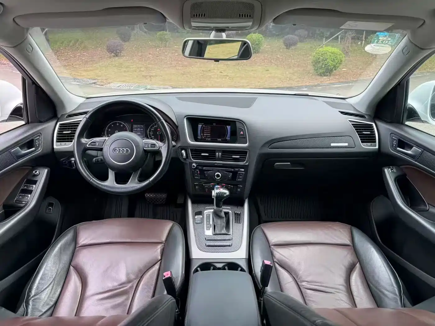 AUDI Q5