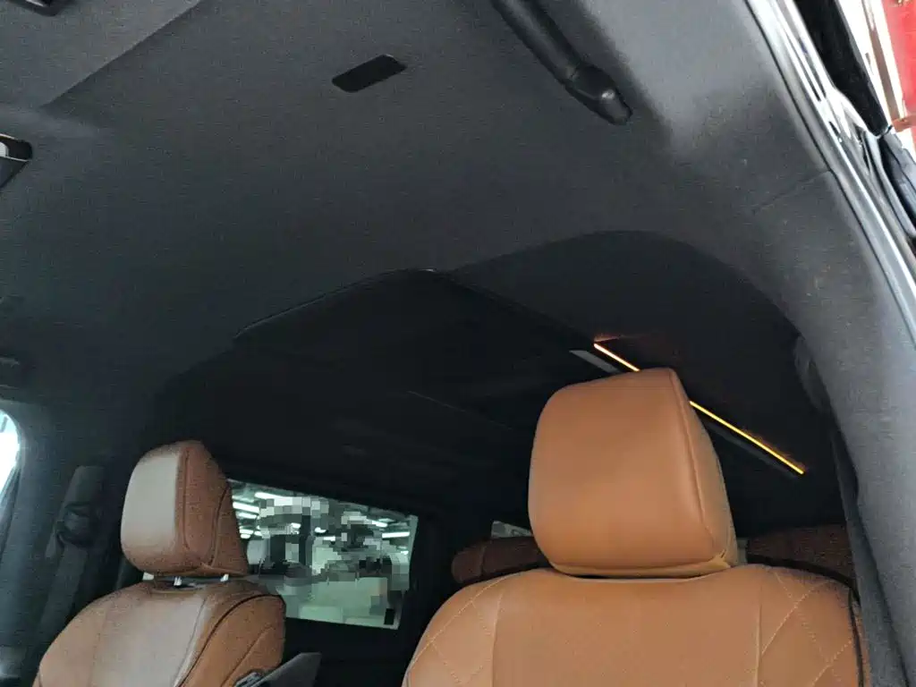 Фото 14 - Toyota Vellfire