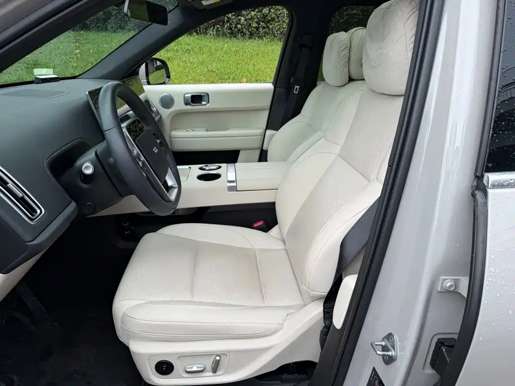 Li Auto L6 2025 2025 Pro Smart Renewal Edition