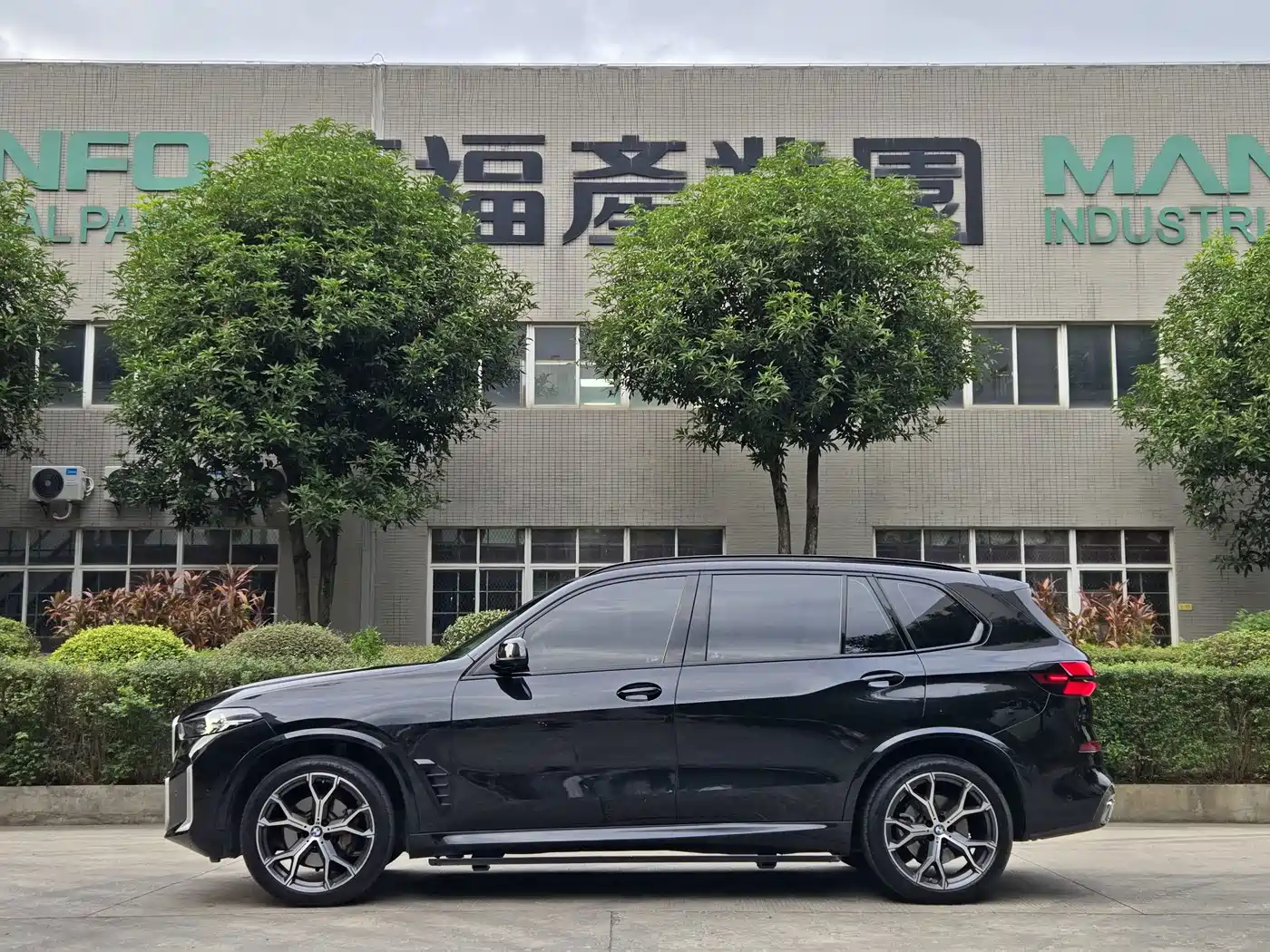 Фото 4 - BMW X5