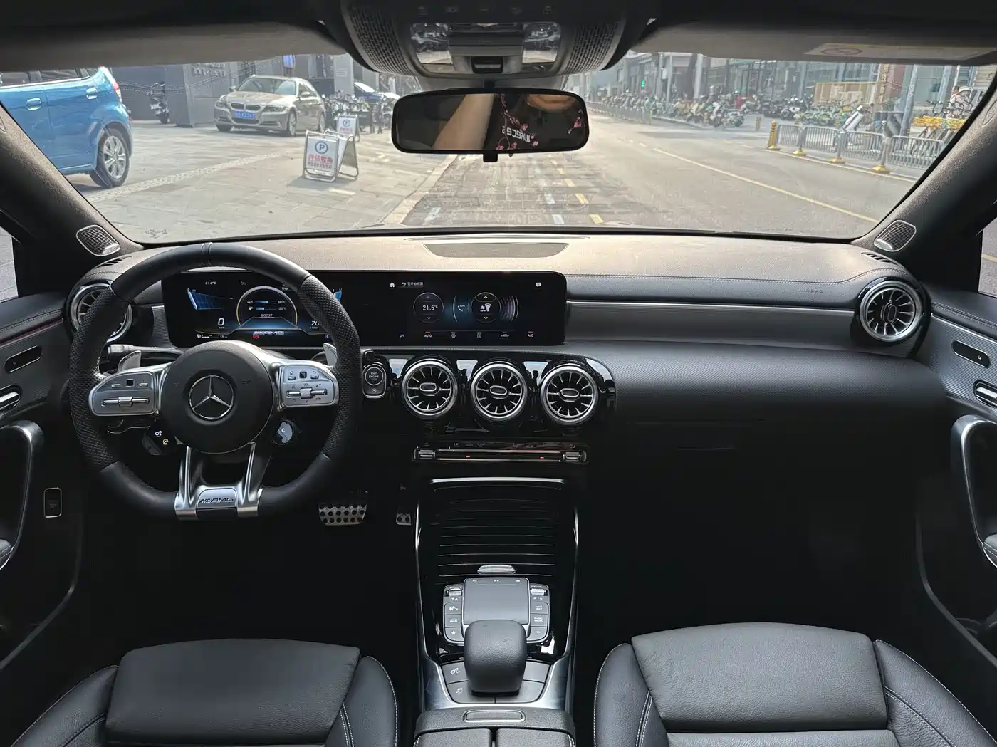 Mercedes-Benz A-Class AMG 2020 AMG A 35 L 4MATIC фото 8