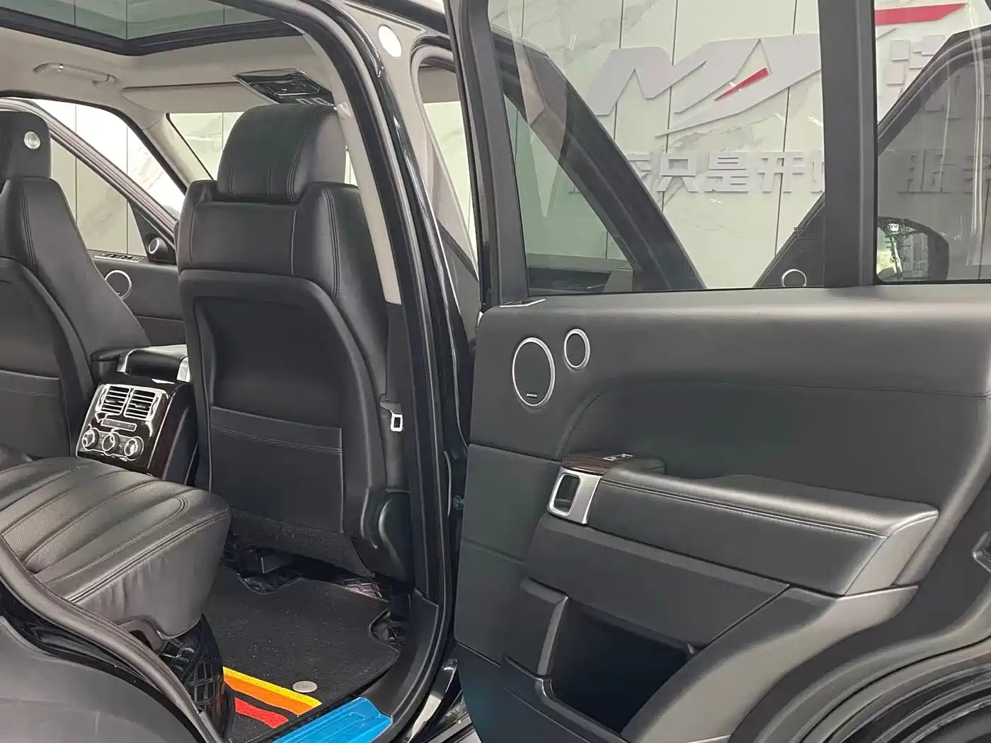 Land Rover Range Rover 2015 3.0 SC V6 Vogue фото 14