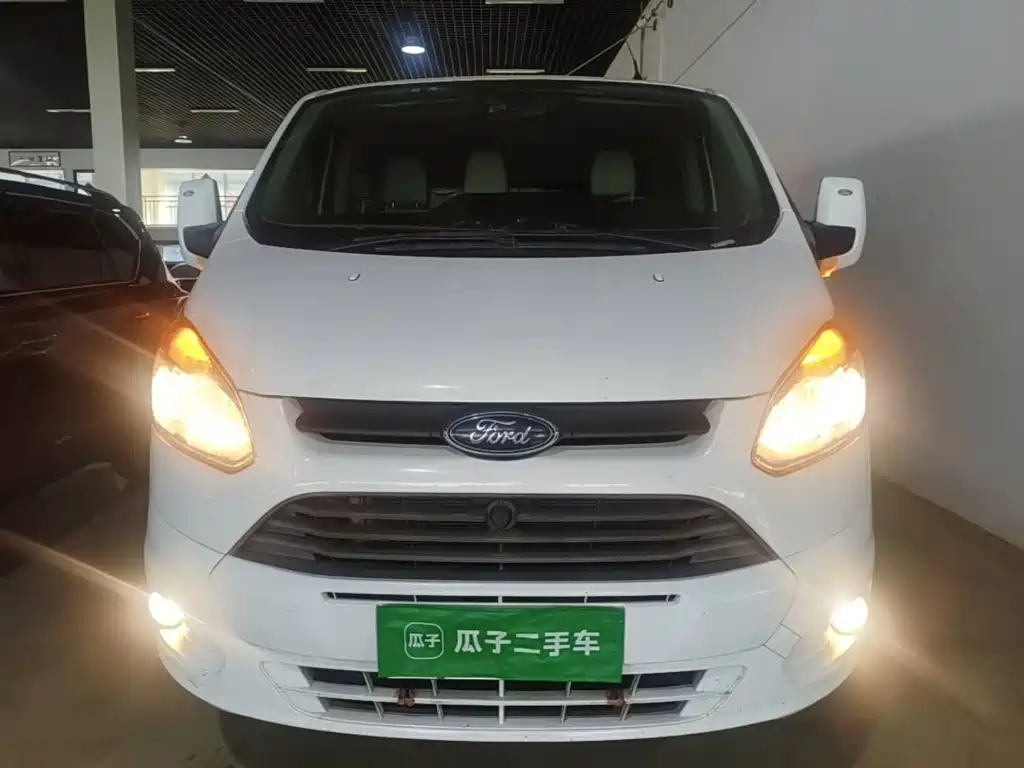 Фото 3 - Ford Transit