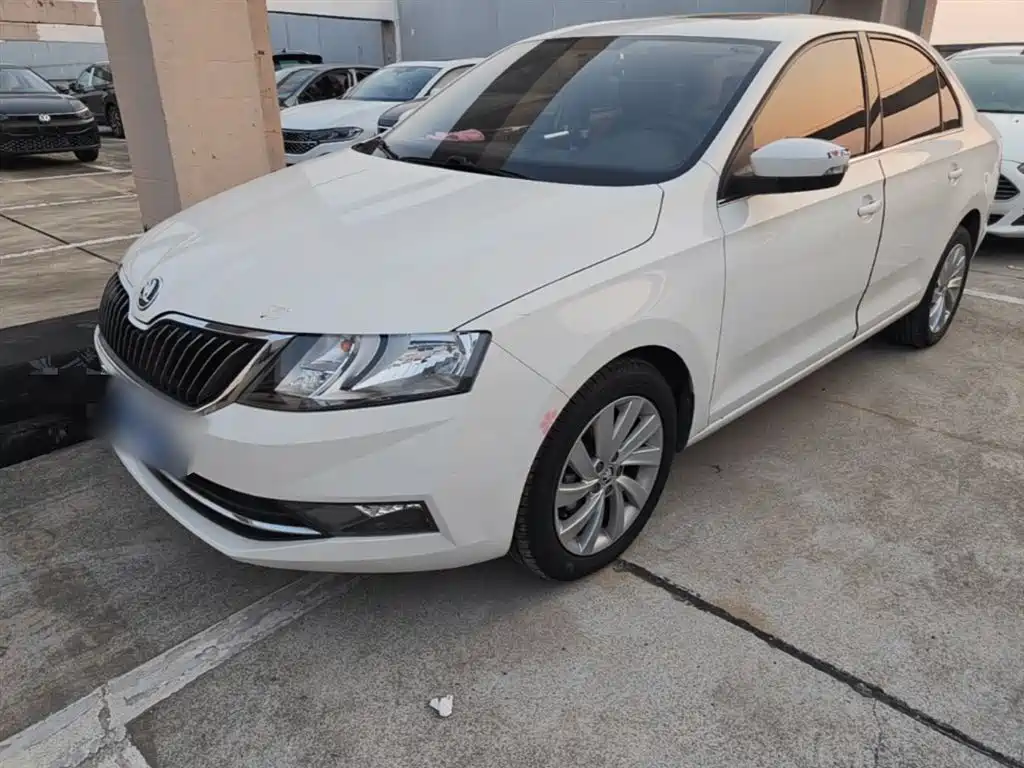 Škoda Rapid 2019 1.5L Automatic Comfort Version China VI