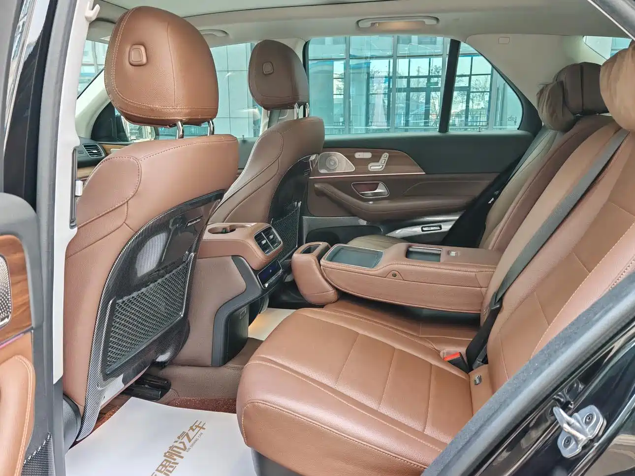 Mercedes-Benz GLE 2024 GLE 450 4MATIC Fashion фото 7