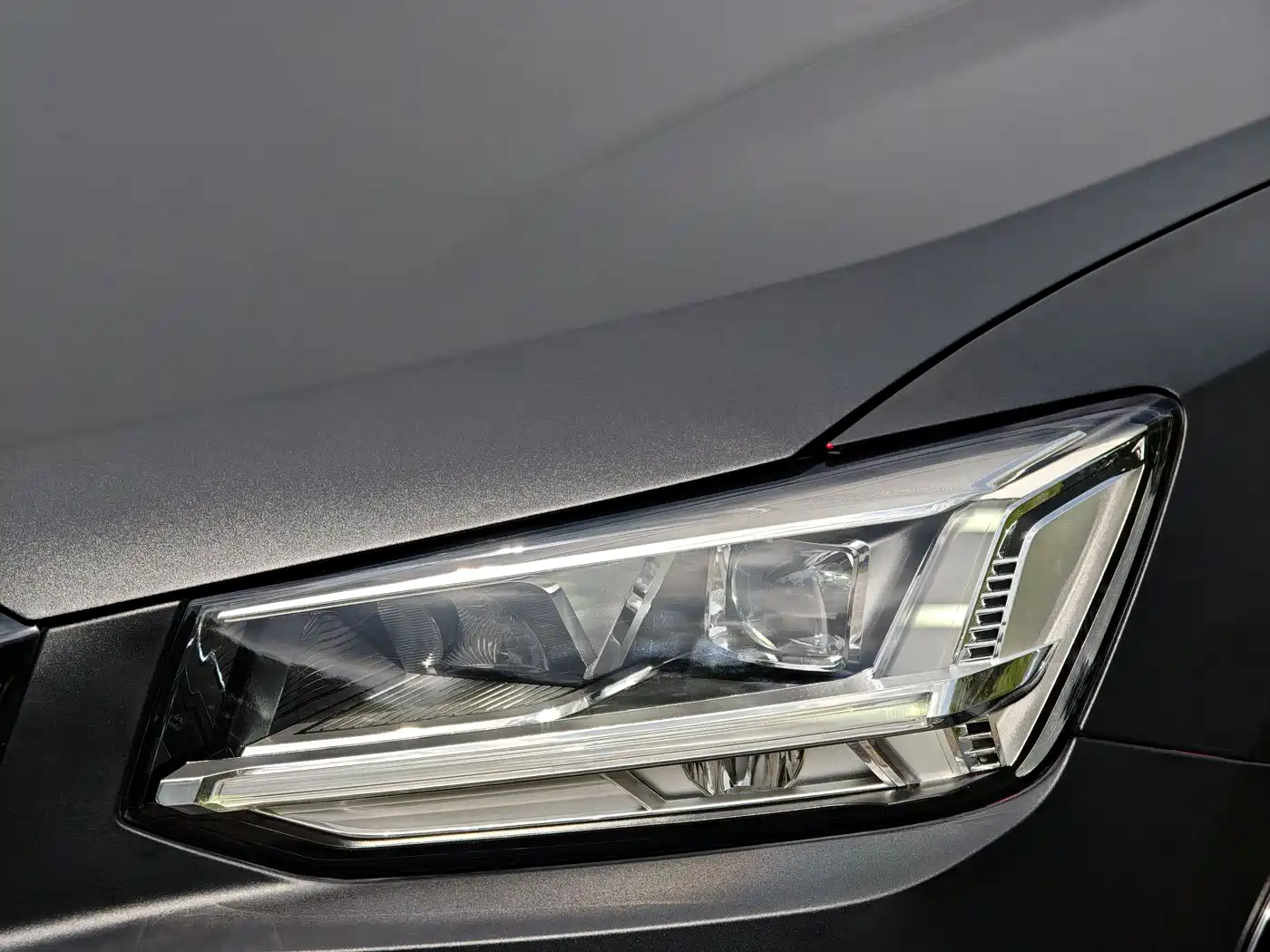 Audi Q2L 2020 35 TFSI Progressive Dynamic Model фото 7