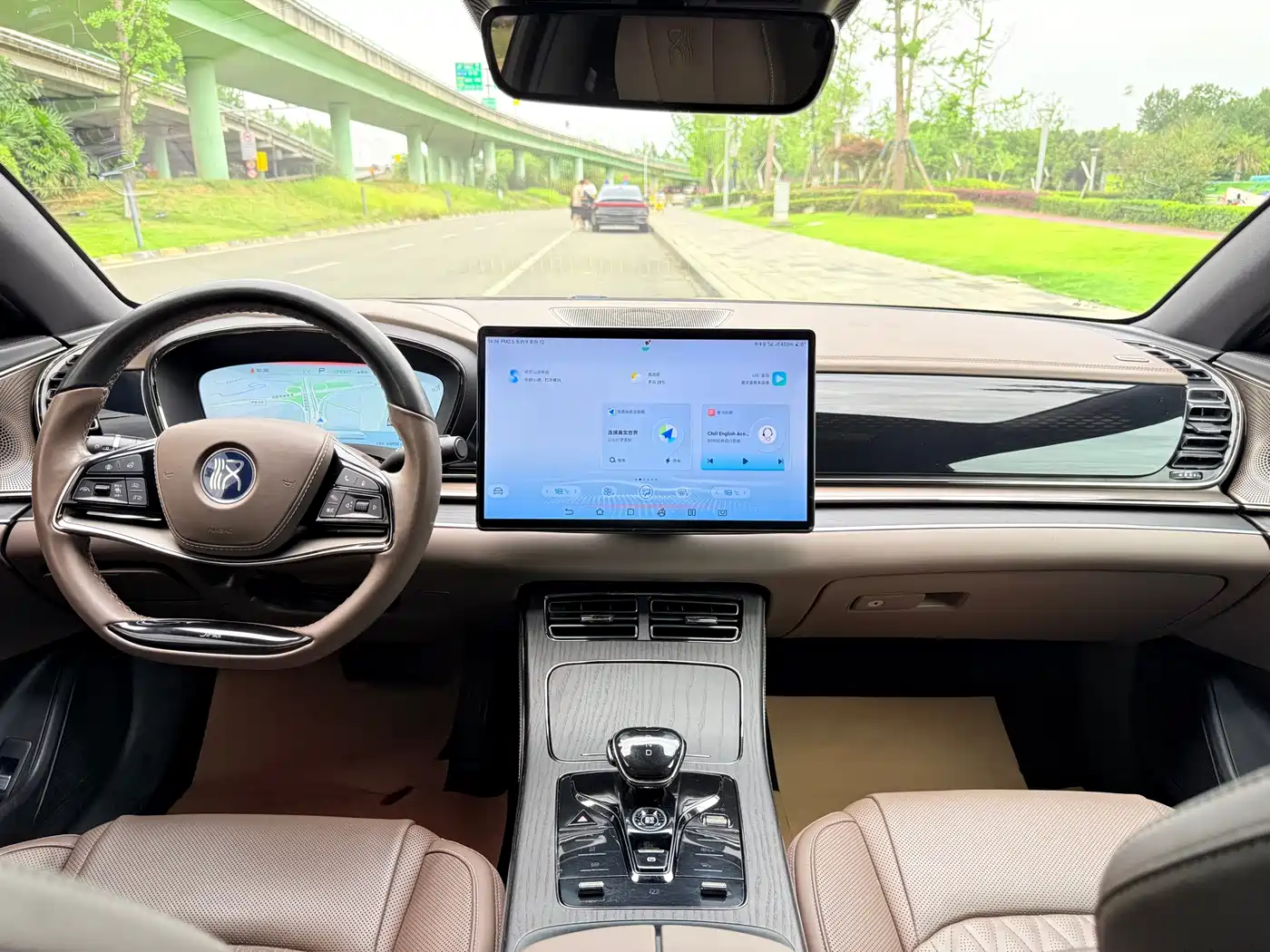 BYD Han 2022 DM-i 121KM Premium Edition фото 10