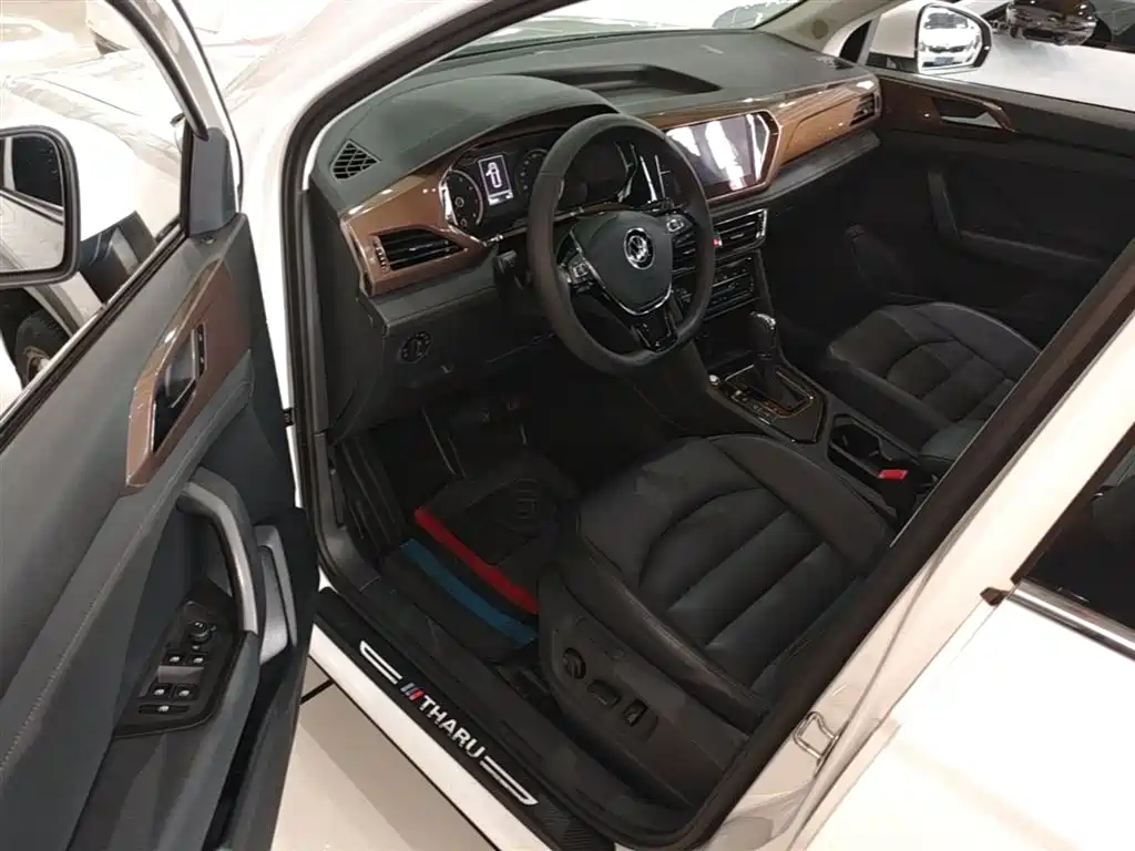 VOLKSWAGEN TUYUE