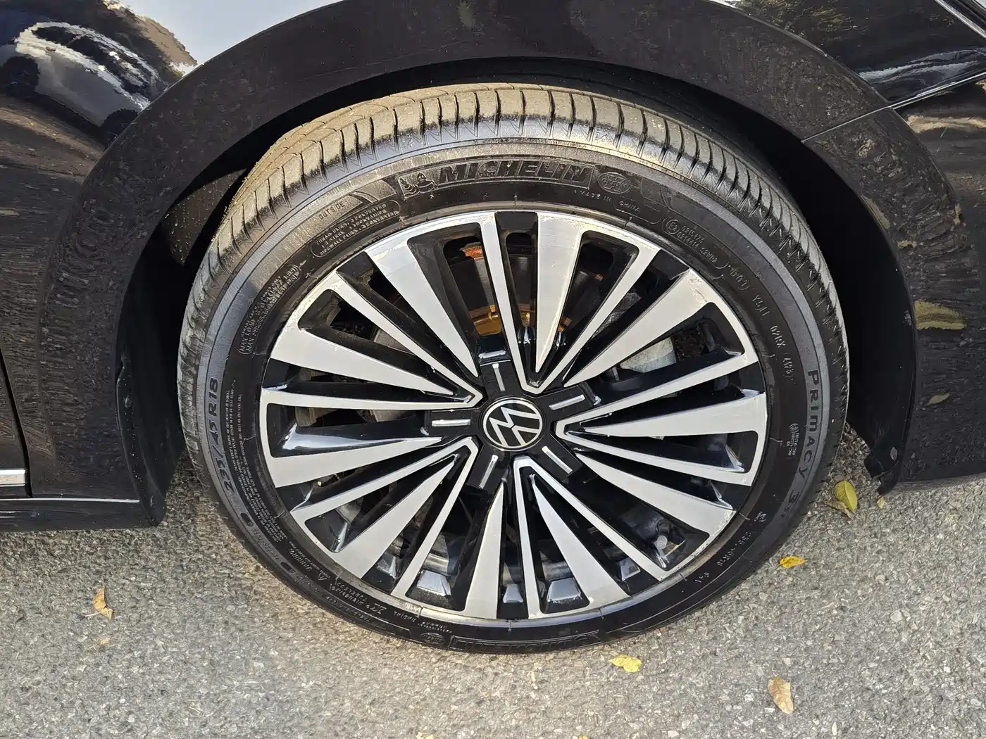 Volkswagen Passat 2021 Model 330TSI Premium Edition фото 4