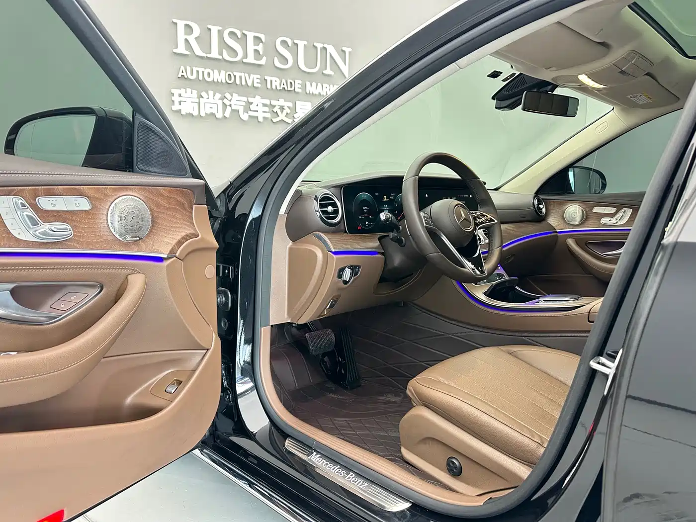 Mercedes-Benz E-Class 2023 E 300 L Luxury фото 4