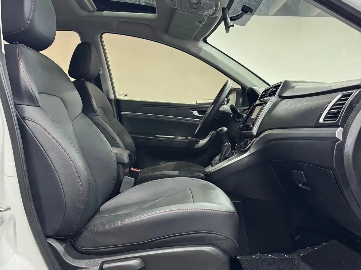 Haval M6 2019 1.5T DCT 2WD Elite Type China VI фото 22
