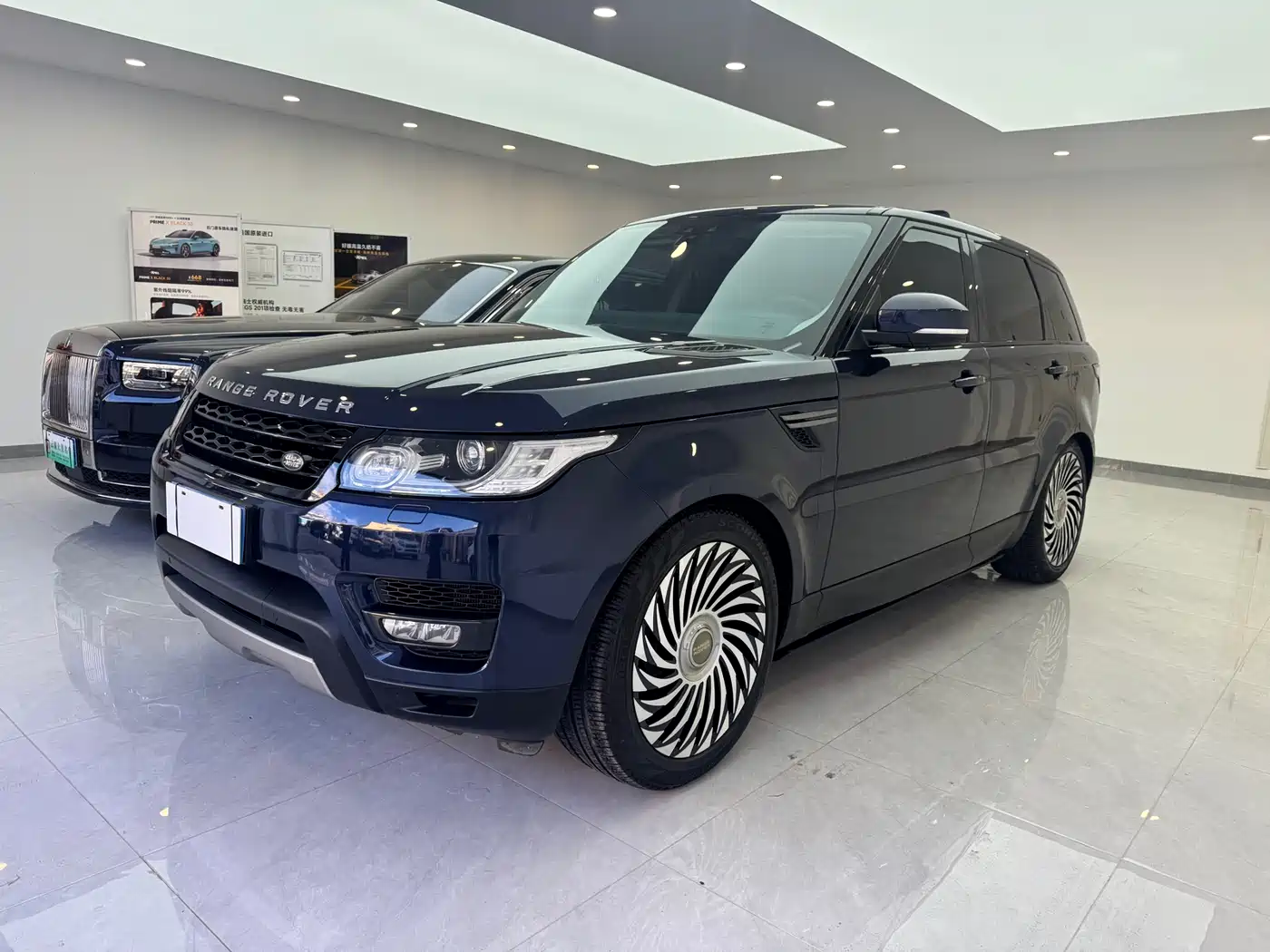 Land Rover Range Rover Sport 2017 3.0 SC V6 SE