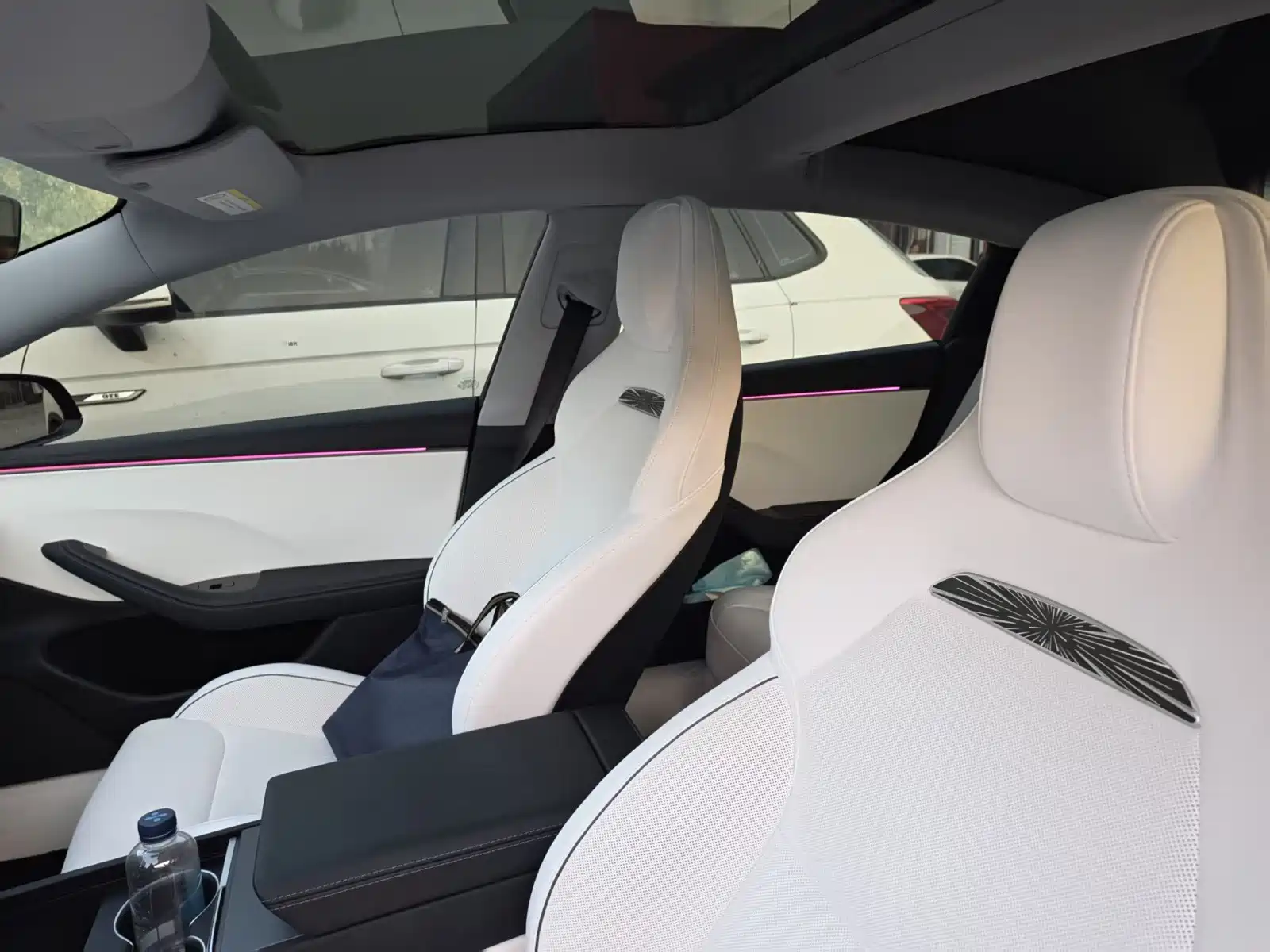 Photo 4 - Tesla Model 3