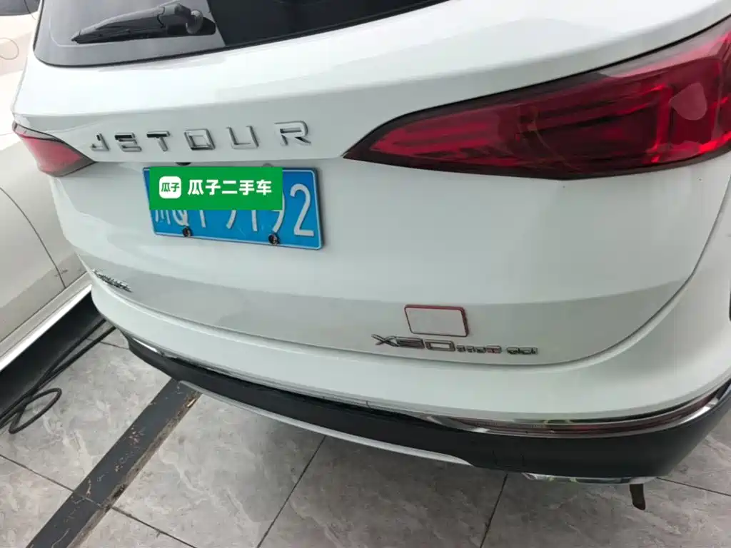 Jetour X90 2020 2019 1.6T DCT Smart Travel Edition 7-seater China VI