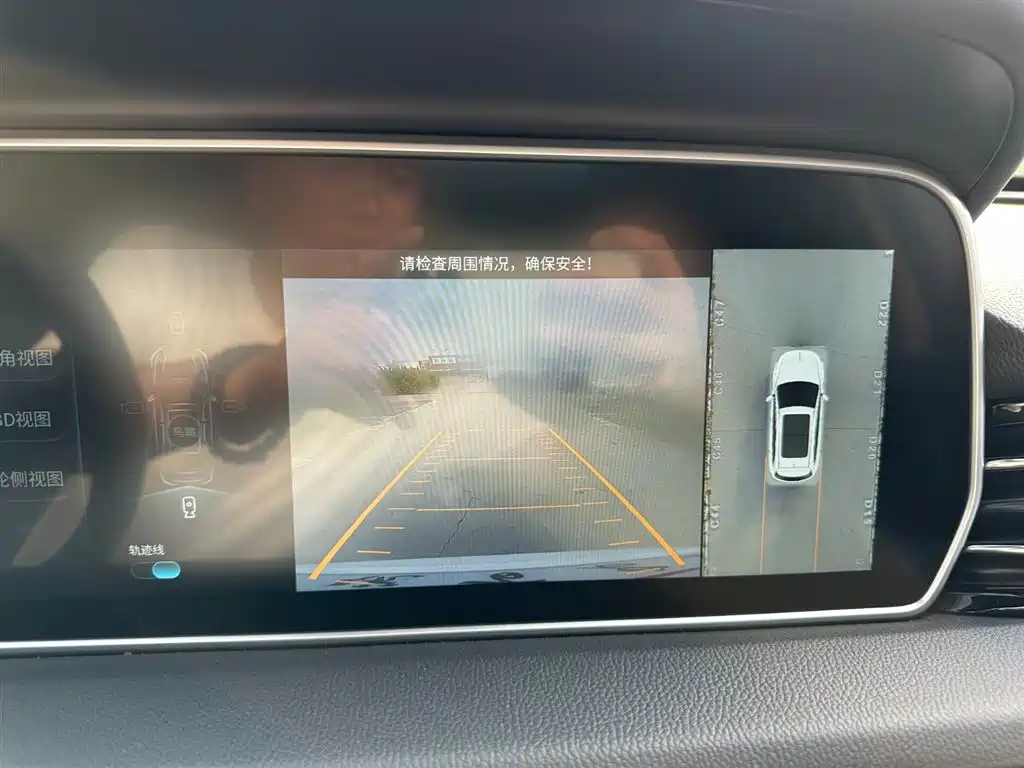 Hongqi HS5 2022 Facelift 2.0T Smart Flag Enjoyment AWD Edition фото 21