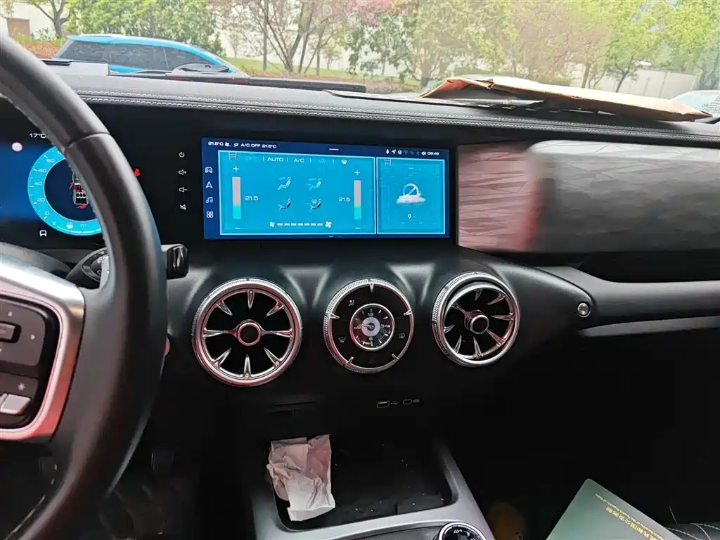 Tank 300 2021 Off-road Edition 2.0T Challenger фото 9