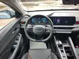 Фото 11 - Geely Binrui