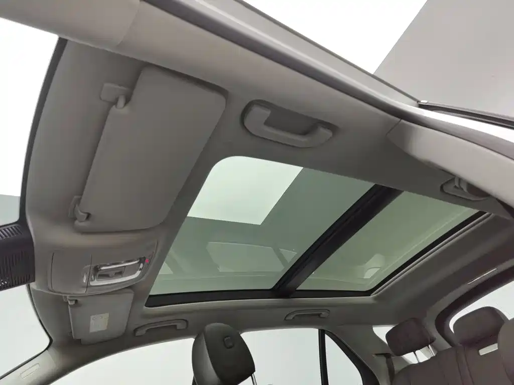Mercedes-Benz GLE, миниатюра 14