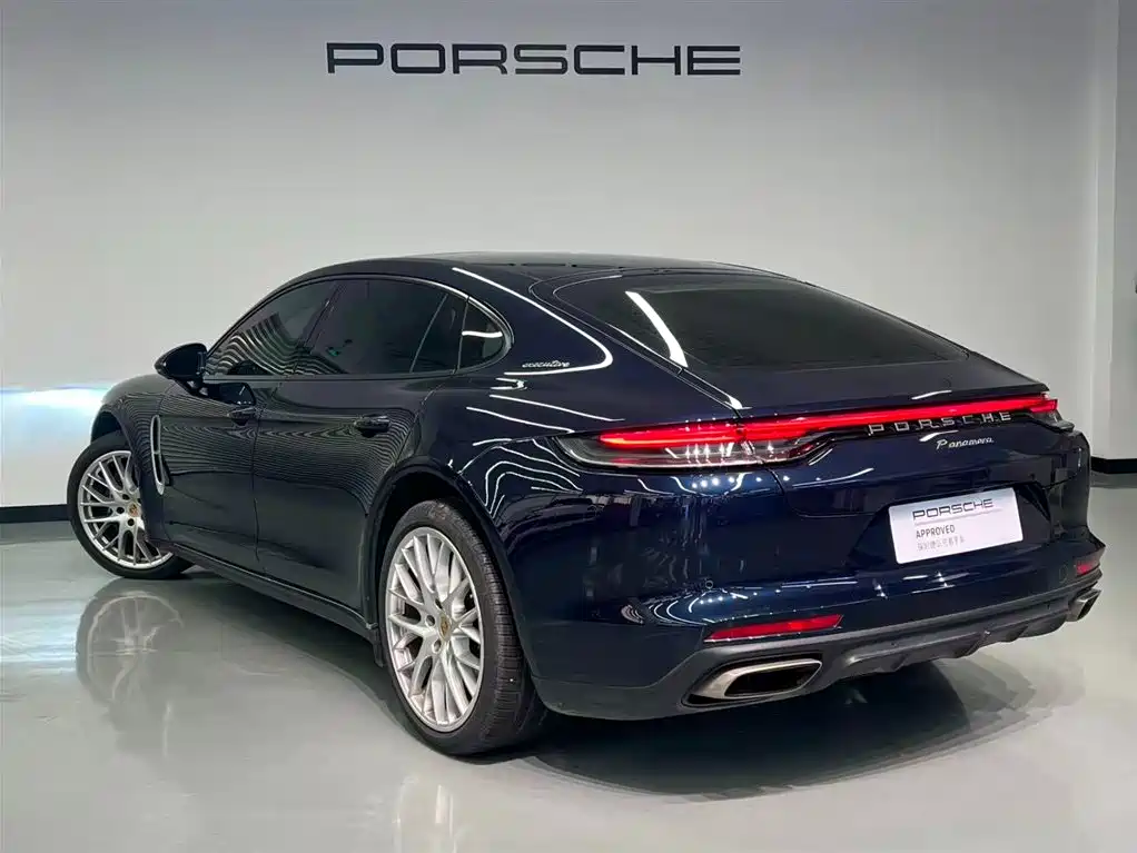 Porsche Panamera 2023 Panamera Executive Long Wheelbase 2.9T фото 5