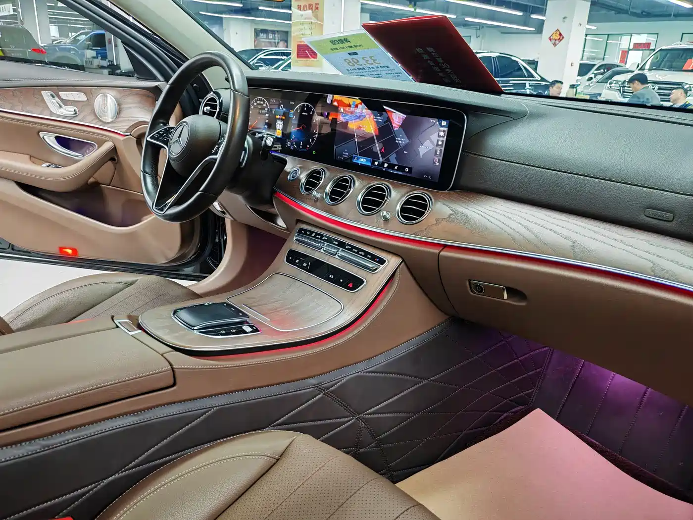 Mercedes-Benz E-Class 2021 E 300 L Luxury фото 14