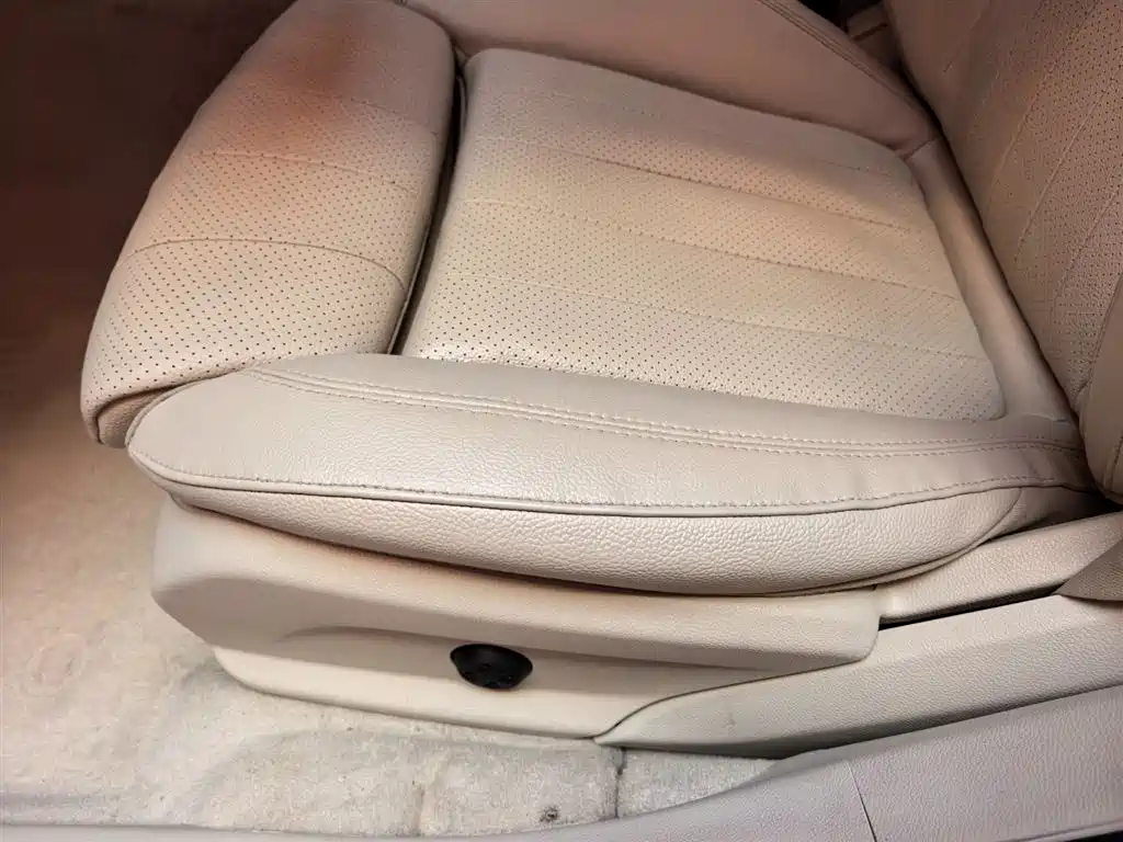 Mercedes-Benz E-Class 2016 E 200 L фото 15
