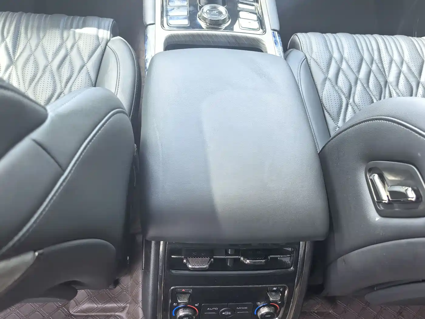 Tank 500 2022 3.0T Sport Edition Zaojing 5-Seater фото 15