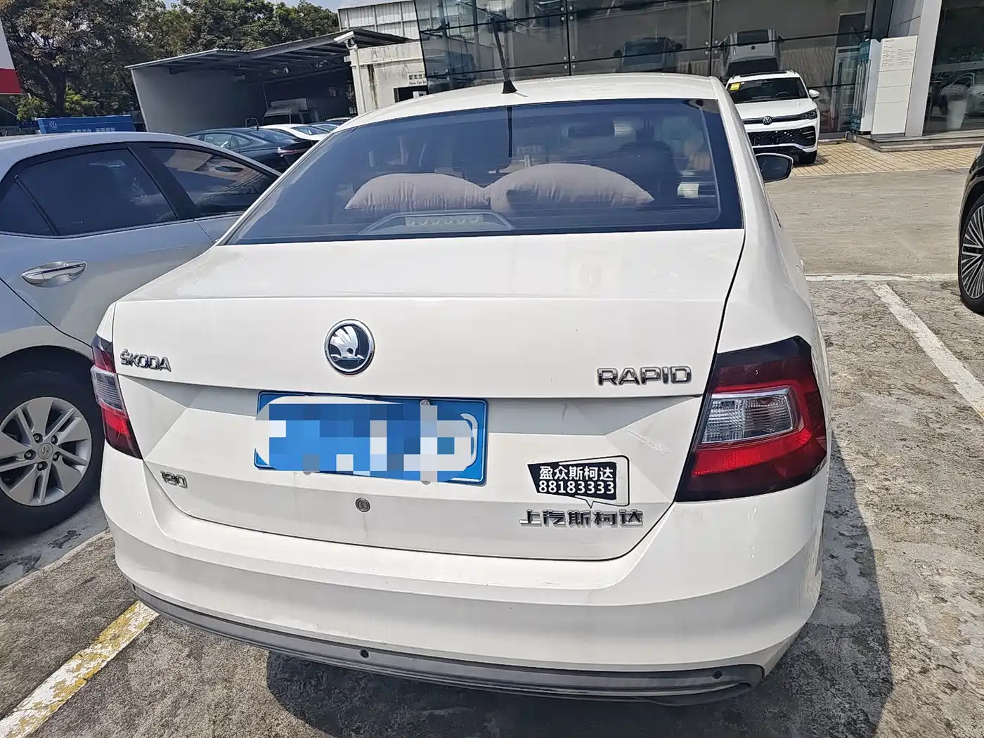 Škoda Rapid 2018 1.6L Automatic Comfort Edition фото 5