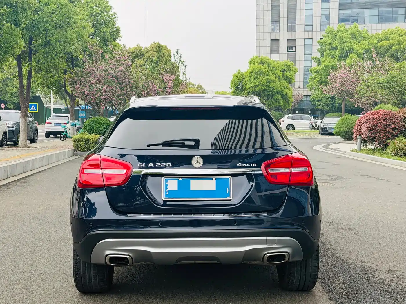 Mercedes-Benz GLA 2016 GLA 220 4MATIC Fashion фото 5