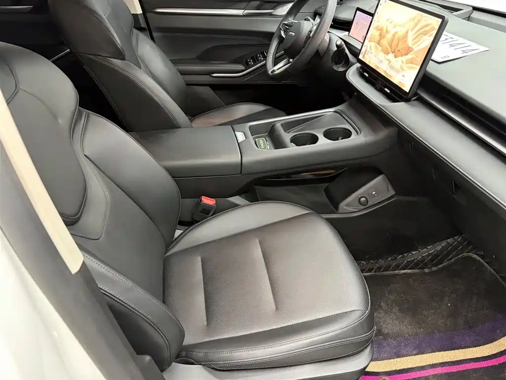Фото 11 - Haval H6