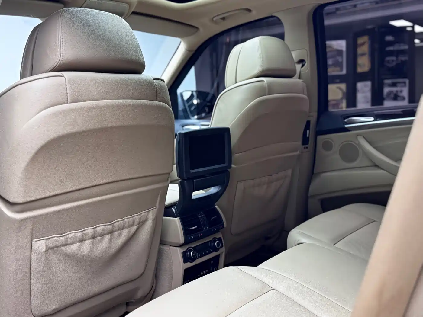 BMW X5 (Import) 2008 2008 Model xDrive48i Luxury Type