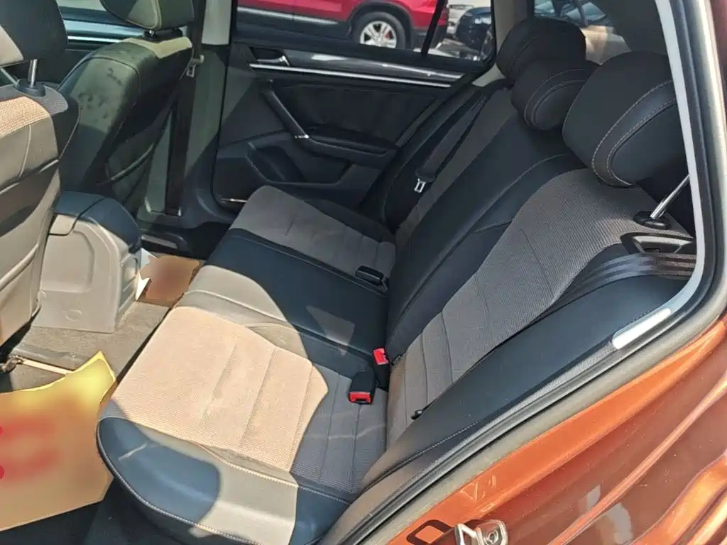Volkswagen C-TREK 2017 2017 230TSI Manual Comfort
