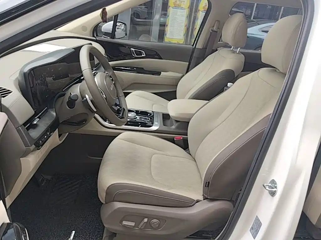 Kia Carnival 2026 2026 Model 2.0T Luxury Tech Edition