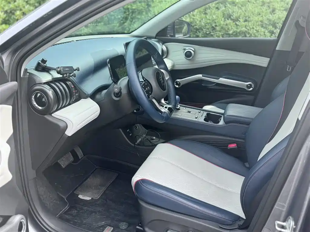 BYD Yuan PLUS 2022 510KM Flagship фото 8